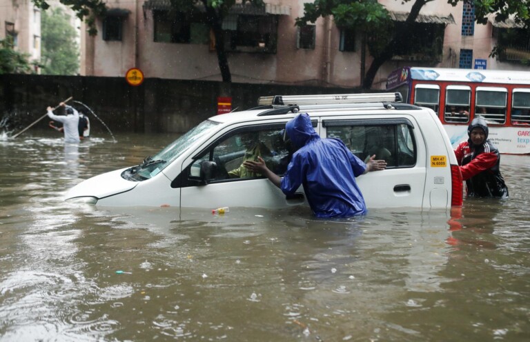 Inde : Au moins 25 morts dans des inondations et glissements de terrain