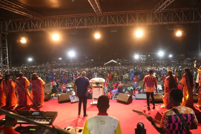 La Campagne "JÃ©sus Sauve Afrique" au BÃ©nin : Un Festival de Miracles et de SolidaritÃ©