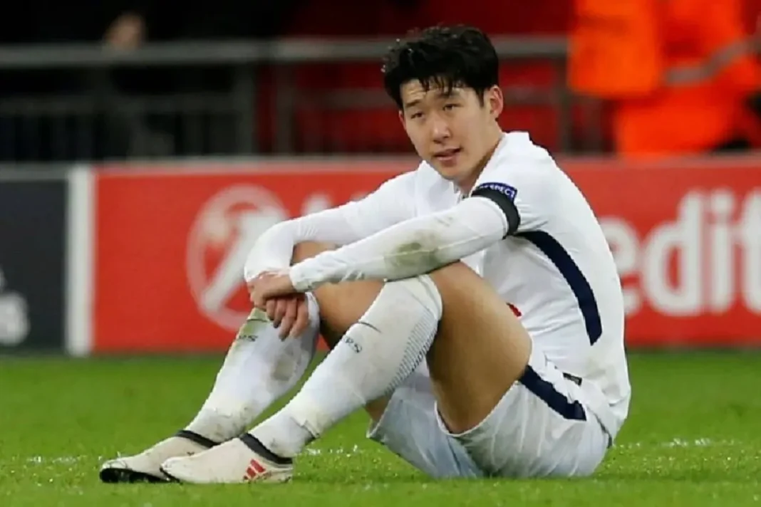 Heung-Min Son avec le maillot de Tottenham